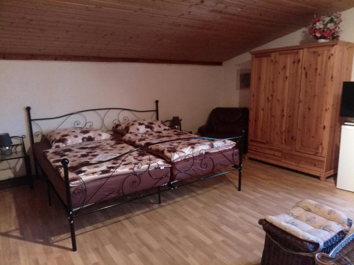 Doppelzimmer Eppingen Bagian luar foto